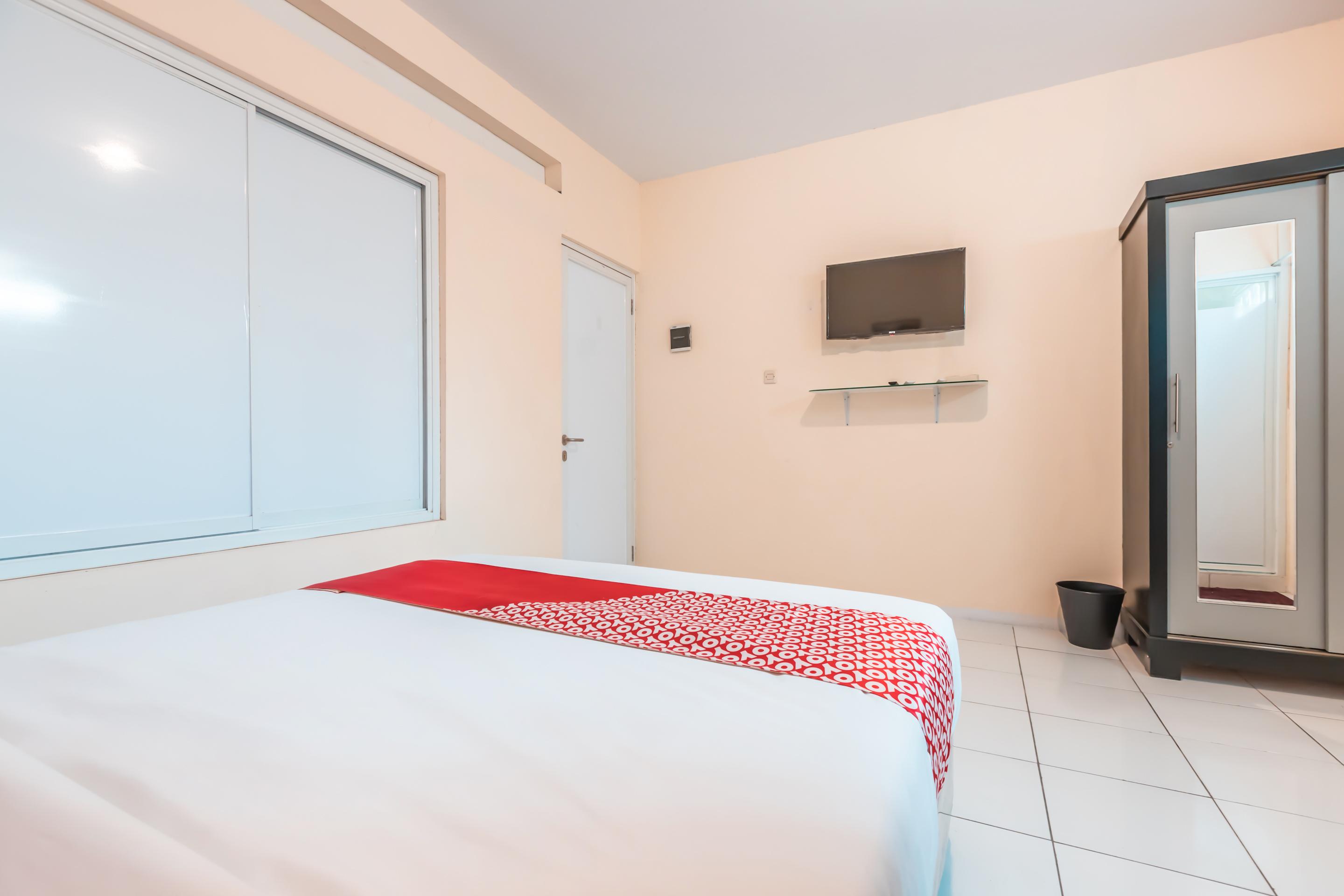 J&B Rooms Pramuka Jakarta Mitra Reddoorz Exteriér fotografie