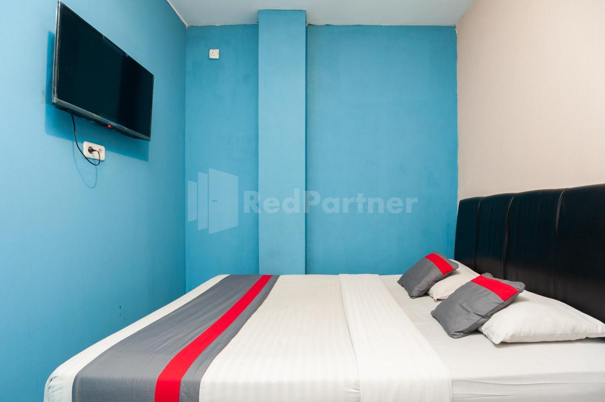 J&B Rooms Pramuka Jakarta Mitra Reddoorz Exteriér fotografie